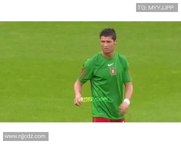 足球明星的时尚穿搭揭秘如何在球场外展现个人魅力与风格